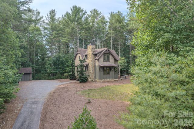 1904 Old Wildlife Club Road 10, Nebo, NC 28761