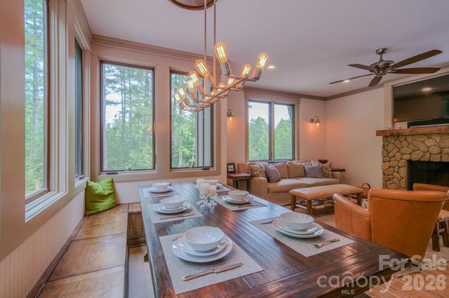 1904 Old Wildlife Club Road 10, Nebo, NC 28761