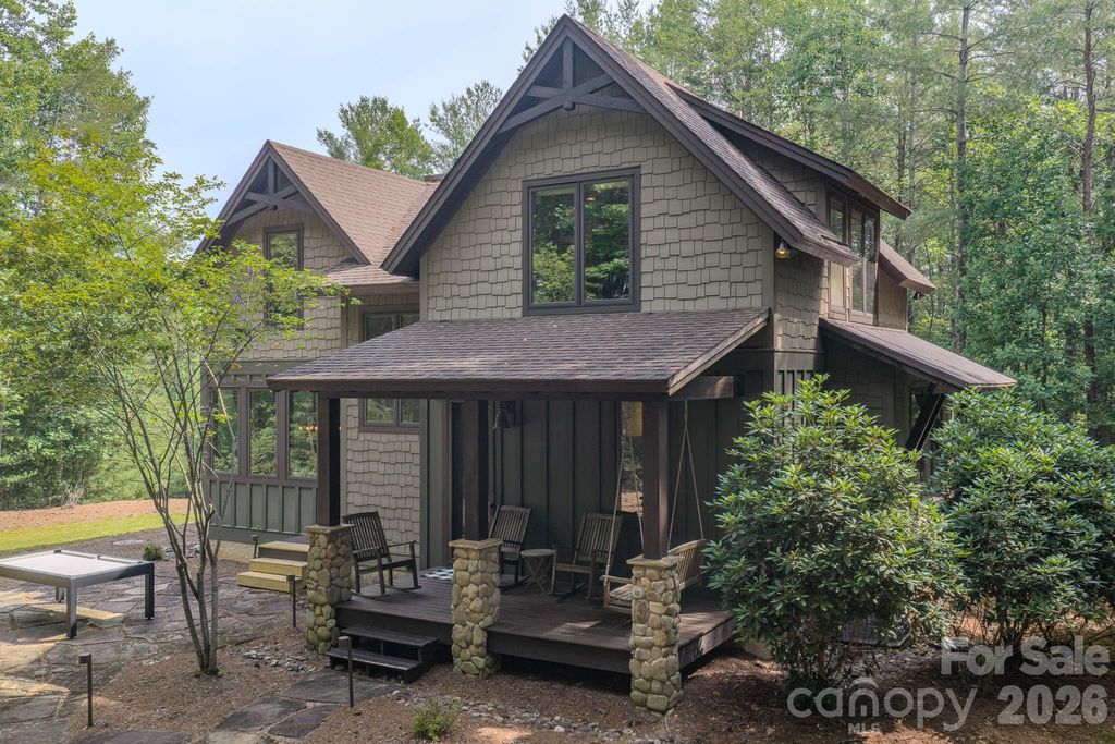 1904 Old Wildlife Club Road 10, Nebo, NC 28761