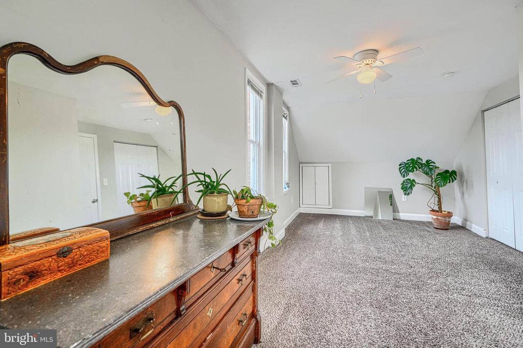 Image 28 of property listing at 6007 WINTHROPE AVE, Baltimore, MD 21206