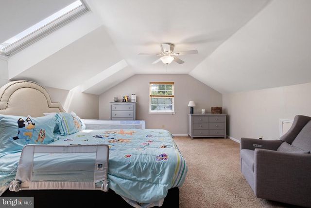 88 LOUIS JAMES CT, Aston, PA 19014