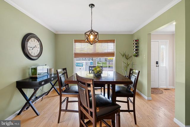 88 LOUIS JAMES CT, Aston, PA 19014