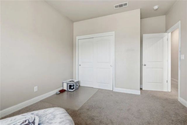 3725 W Clinton, Visalia, CA 93291