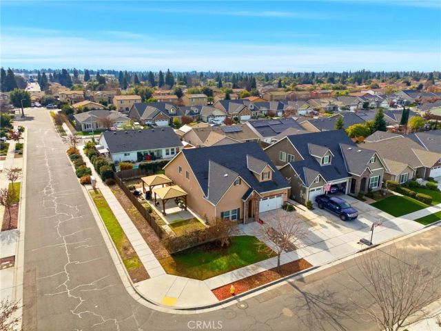 3725 W Clinton, Visalia, CA 93291