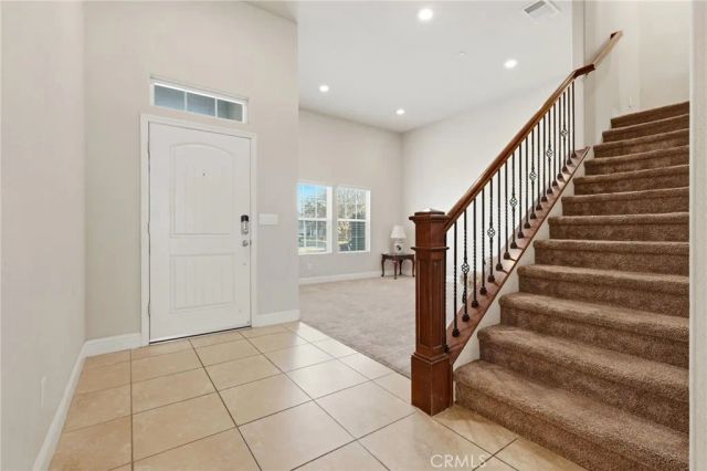 3725 W Clinton, Visalia, CA 93291