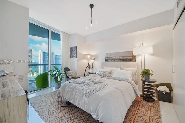 495 Brickell Ave 2804, Miami, FL 33131