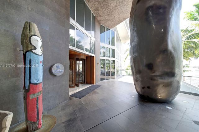 495 Brickell Ave 2804, Miami, FL 33131