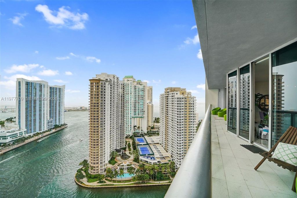 495 Brickell Ave 2804, Miami, FL 33131