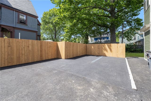 43 Chapin Avenue 4, Providence, RI 02909