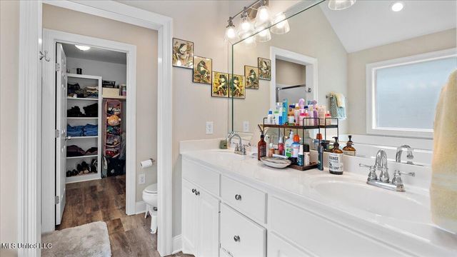 357 Kings Ridge Circle, Brandon, MS 39047