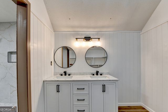 2377 Centerville Rosebud Road, Loganville, GA 30052