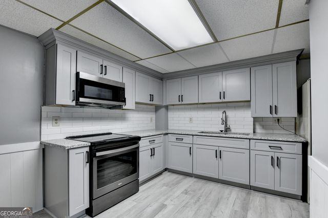 2377 Centerville Rosebud Road, Loganville, GA 30052