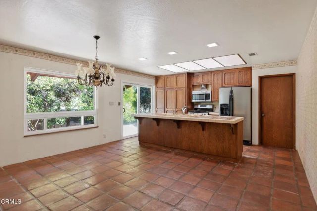 2170 Ladera Road, Ojai, CA 93023