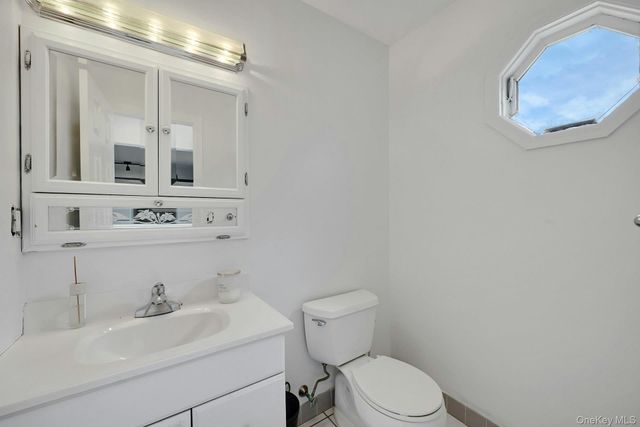 62 Somerset Drive, Suffern, NY 10901