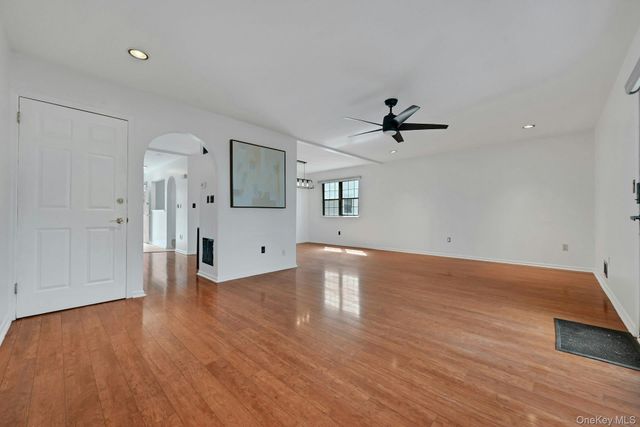 62 Somerset Drive, Suffern, NY 10901