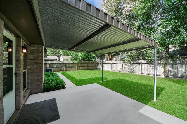 35 N Morningwood Court, The Woodlands, TX 77380