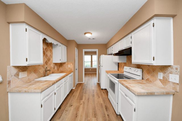 35 N Morningwood Court, The Woodlands, TX 77380
