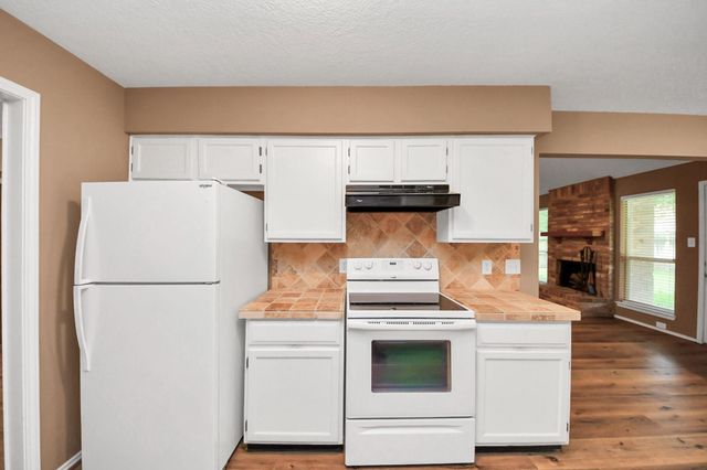 35 N Morningwood Court, The Woodlands, TX 77380