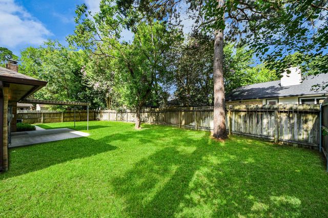 35 N Morningwood Court, The Woodlands, TX 77380
