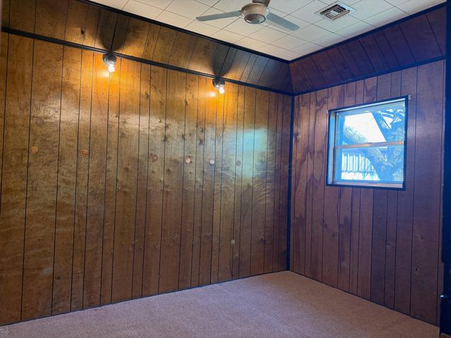 507 Ave B SE, Childress, TX 79201