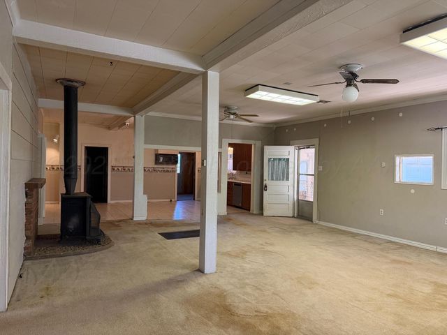 507 Ave B SE, Childress, TX 79201