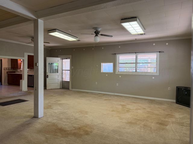 507 Ave B SE, Childress, TX 79201