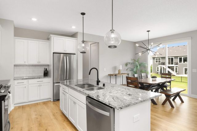 10732 39th Street N, Lake Elmo, MN 55042