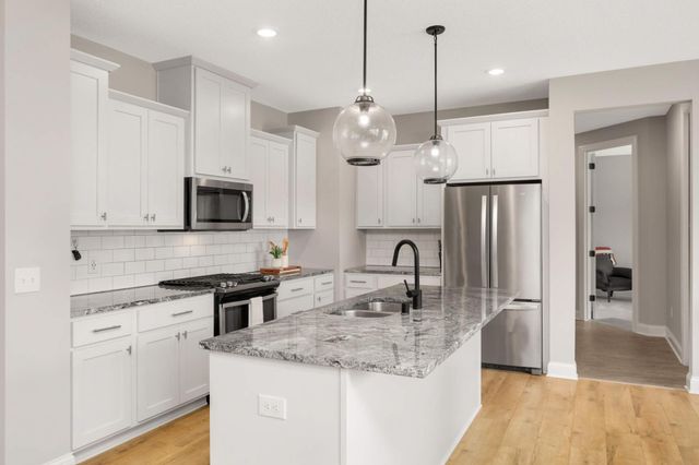 10732 39th Street N, Lake Elmo, MN 55042