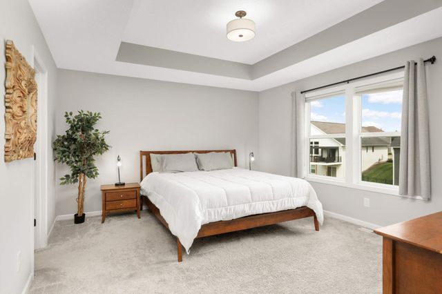 10732 39th Street N, Lake Elmo, MN 55042