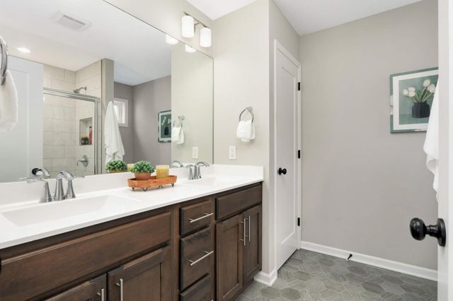 10732 39th Street N, Lake Elmo, MN 55042