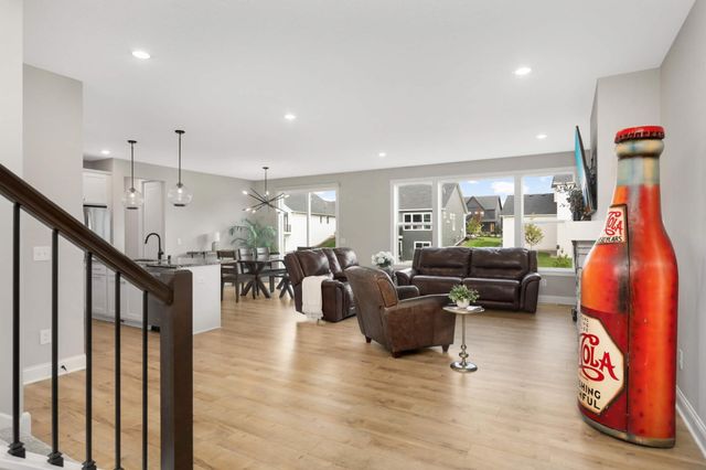 10732 39th Street N, Lake Elmo, MN 55042