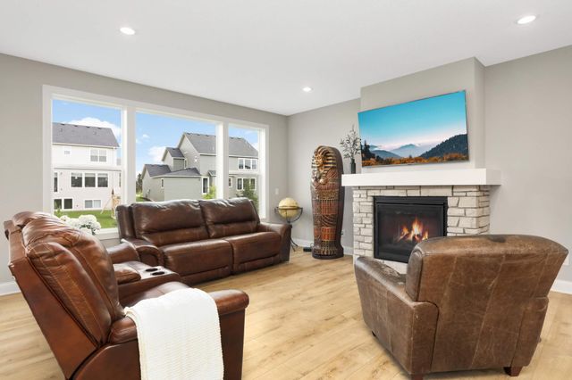 10732 39th Street N, Lake Elmo, MN 55042