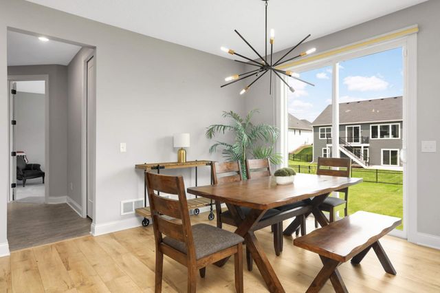 10732 39th Street N, Lake Elmo, MN 55042