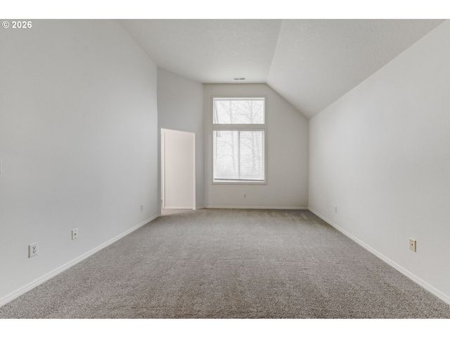 5286 Nw WAHKEENA Ln, Portland, OR 97229