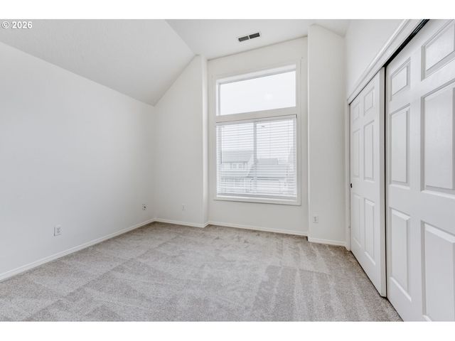 5286 Nw WAHKEENA Ln, Portland, OR 97229