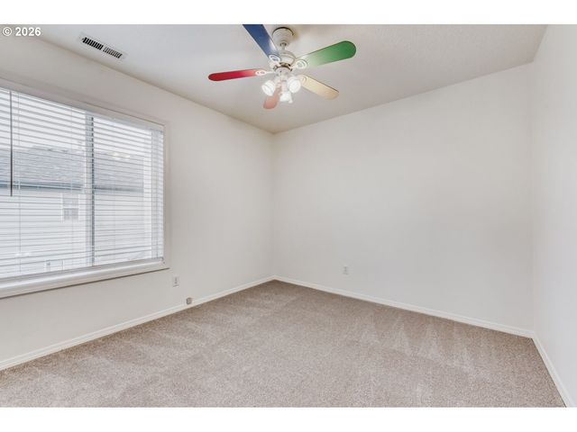 5286 Nw WAHKEENA Ln, Portland, OR 97229