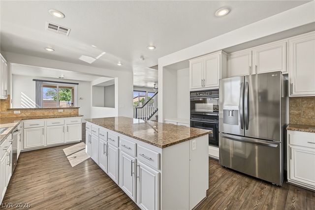 5528 Ambrosia Stream Avenue, Las Vegas, NV 89131