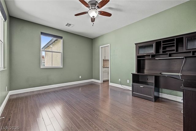 5528 Ambrosia Stream Avenue, Las Vegas, NV 89131