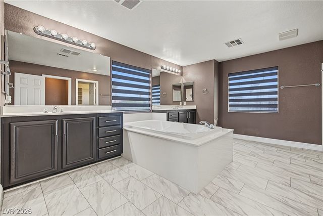5528 Ambrosia Stream Avenue, Las Vegas, NV 89131