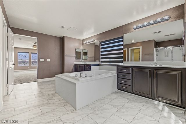 5528 Ambrosia Stream Avenue, Las Vegas, NV 89131