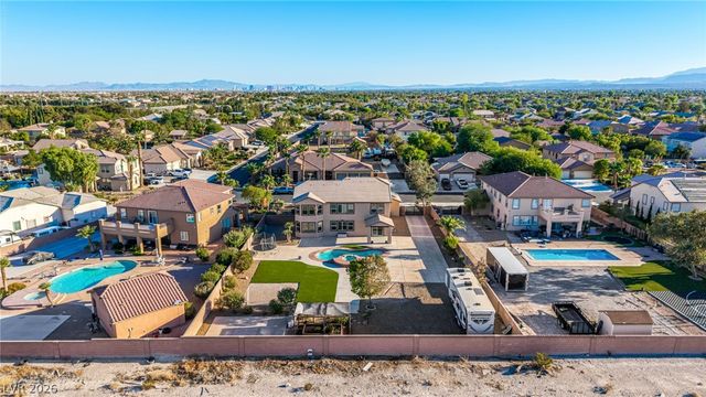 5528 Ambrosia Stream Avenue, Las Vegas, NV 89131
