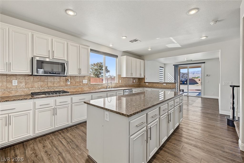 5528 Ambrosia Stream Avenue, Las Vegas, NV 89131 — photo 3
