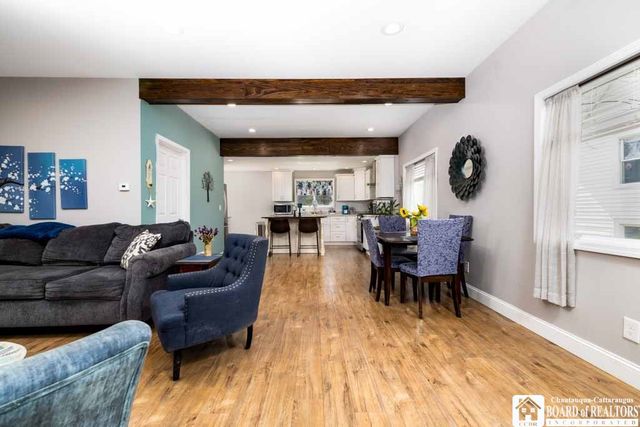 15 Robinson Street, Hanover, NY 14136