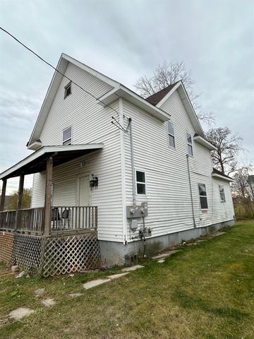 1303 Root Street, Flint, MI 48503