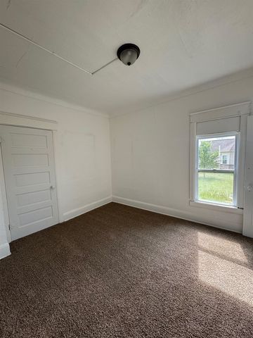 1303 Root Street, Flint, MI 48503