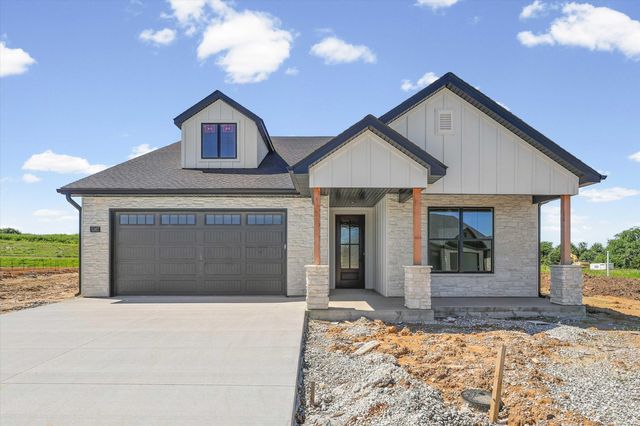 5367 ATHENA DR, Columbia, MO 65203