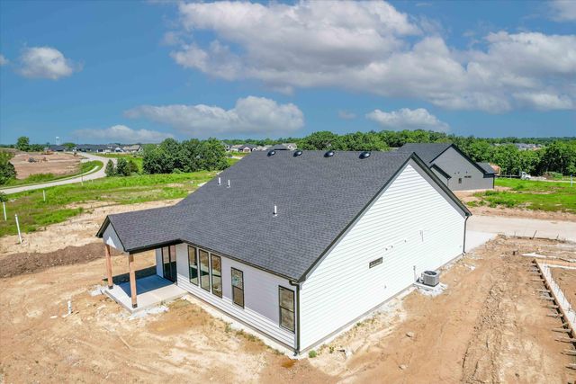 5367 ATHENA DR, Columbia, MO 65203