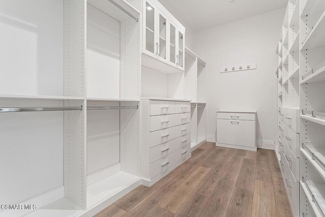 327 Toyon Court, Thousand Oaks, CA 91362