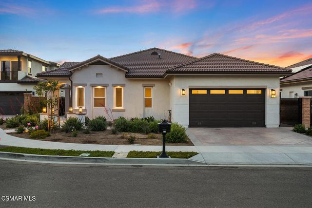 327 Toyon Court, Thousand Oaks, CA 91362