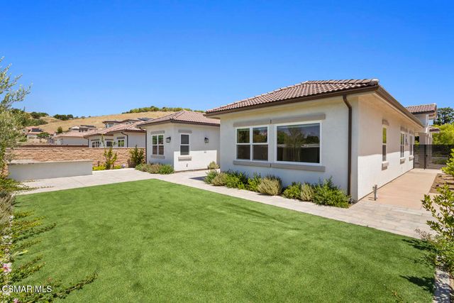 327 Toyon Court, Thousand Oaks, CA 91362